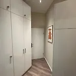 Apart-hotel Thesuite 3*